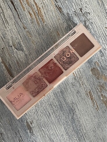 Diğer Makeup Academy Desert Bloom Far Paleti