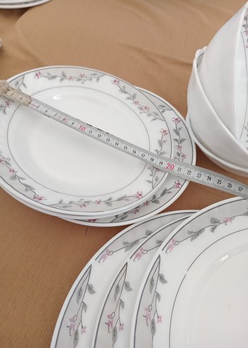 Beden Arkopal Gri Detaylı Beyaz Yemek Tabağı Seti