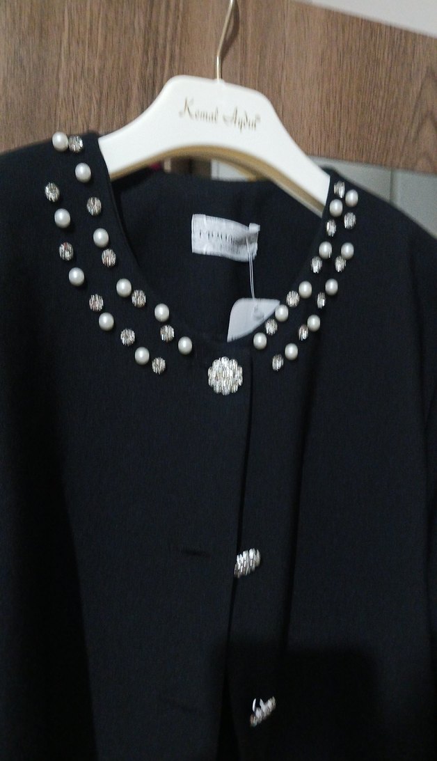 Düğmeli Siyah Mini Kadın Blazer - Görsel 2