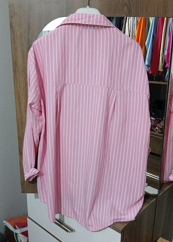 Pembe Çizgili Düğmeli Kadın Gömlek - Görsel 3