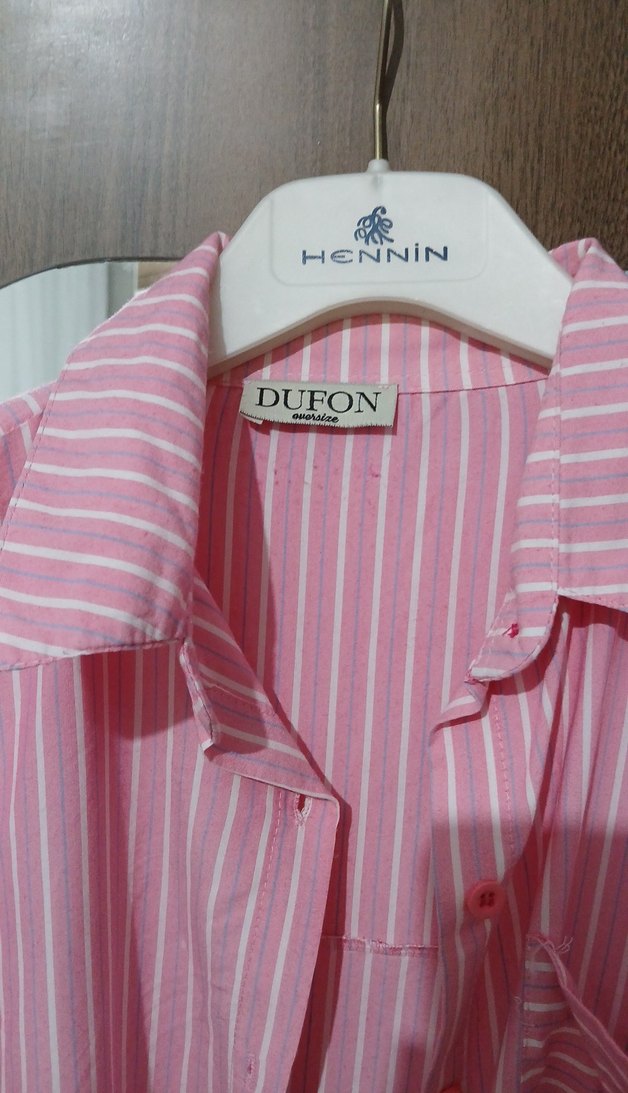 Pembe Çizgili Düğmeli Kadın Gömlek - Görsel 2