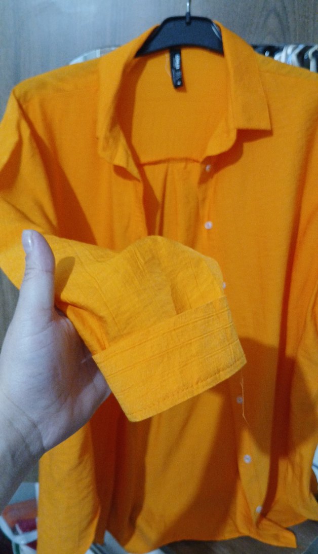 Turuncu Düğmeli Keten Salaş Gömlek - Görsel 3