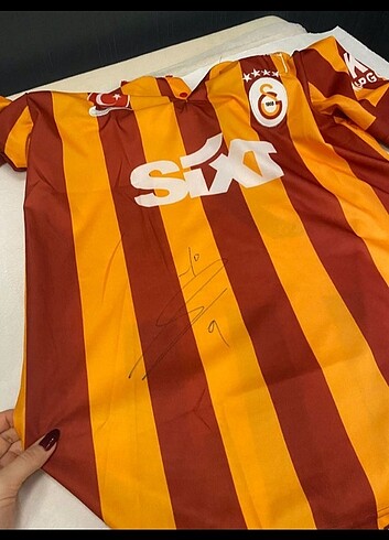 Galatasaray imzalı forma