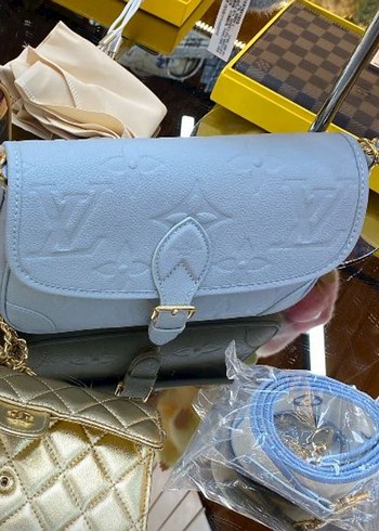  Beden Louis bordo mavi chanel cüzdan