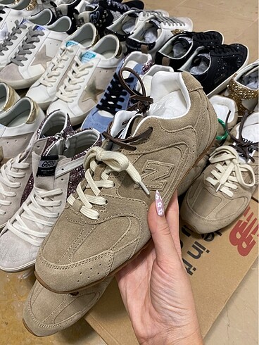New balance miumiu