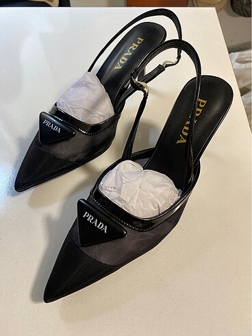 Prada Prada topuklu