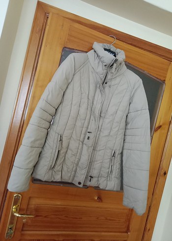 bej Fermuarlı Kadın Mont