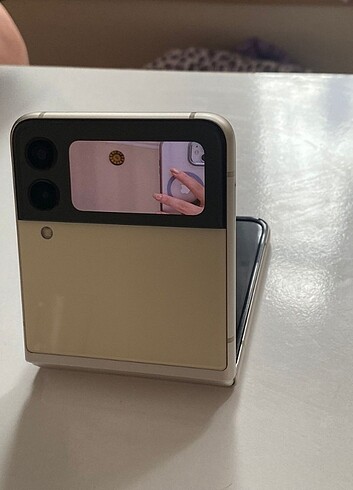 Samsung z flip 3