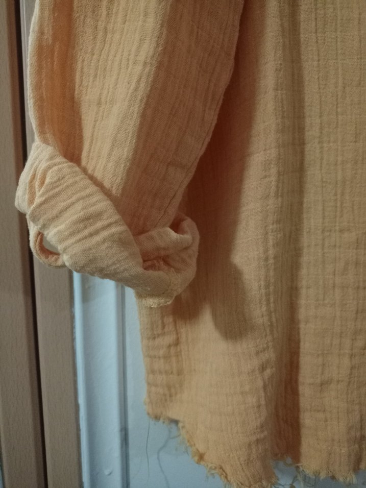 Bej Düğmeli Kadın Keten Gömlek - Görsel 3