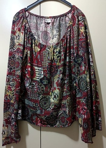 Bohem Desenli Kısa Bluz - Görsel 3