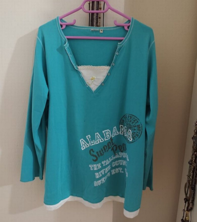 Turkuaz V Yaka Düğmeli büyük beden bluz - Görsel 3