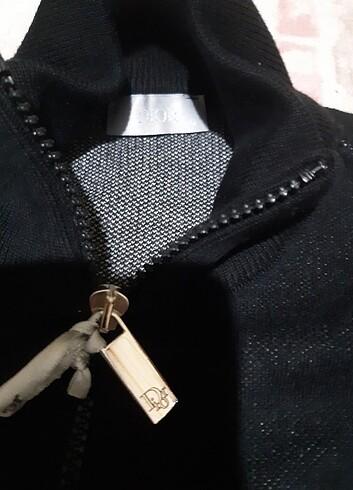 m Beden Christian dior hirka etiketli