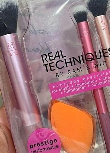Real Techniques Real technıQues 