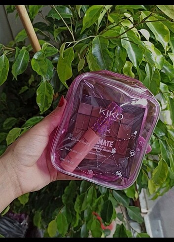 Kiko makyaj çantası 