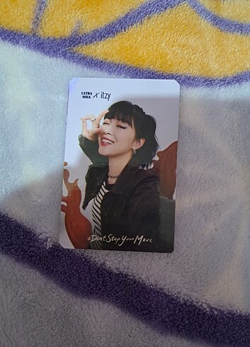 Itzy ultra Milk ryujin selfie photocard pc