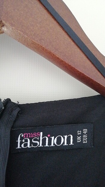 On Fashion Şifon taşlı mini abiye elbise sıfır kol