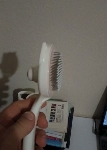 Pastel Beyaz Kedi Şekilli Tüy Toplayıcı - Görsel 2