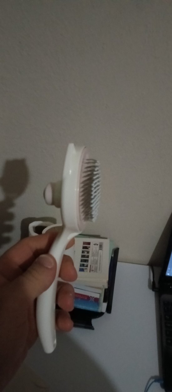 Pastel Beyaz Kedi Şekilli Tüy Toplayıcı - Görsel 2