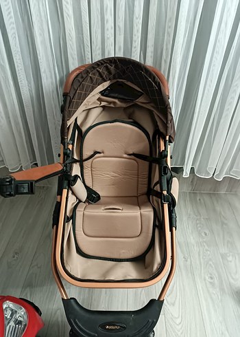 Beyaz ve Gri Çocuk Mama Sandalyesi - Görsel 14