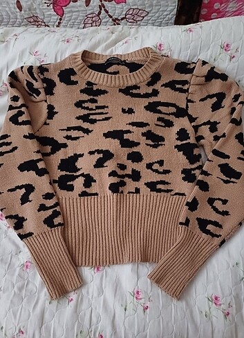 Trendyoldan leoparli kazak