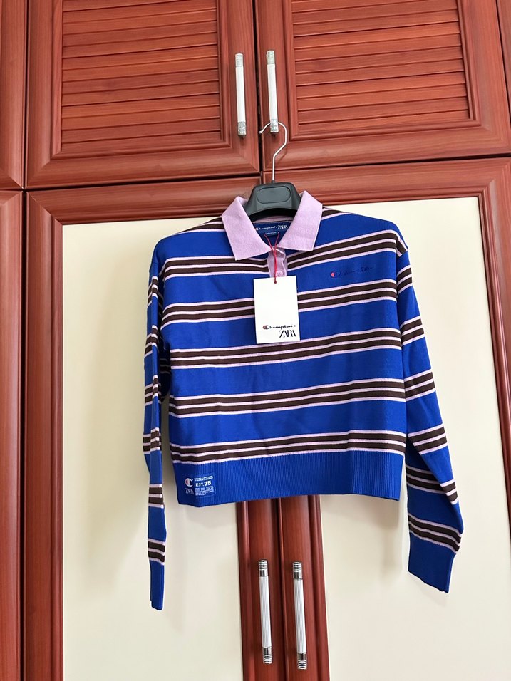 Zara X Champion kadı. Kazak - Görsel 4