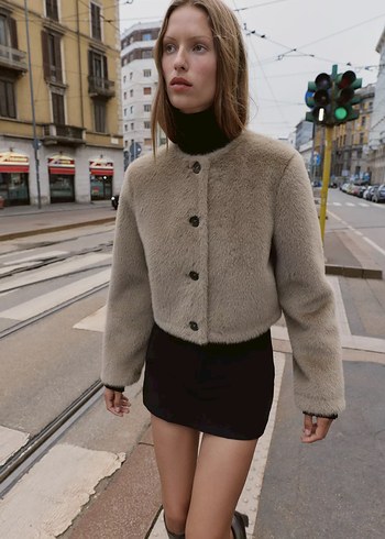 Zara Kısa Kadın Suni Kürk Ceket - Görsel 5