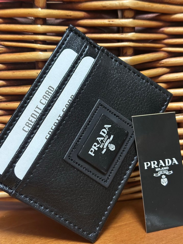 Prada Siyah  kartlık - Görsel 2
