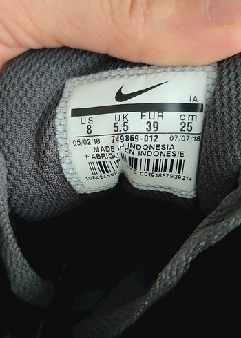 Nike Siyah Kadın Spor Ayakkabı - Görsel 4