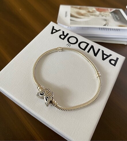Beden Pandora Moments Kelebek Klipsli Bileklik 17 cm