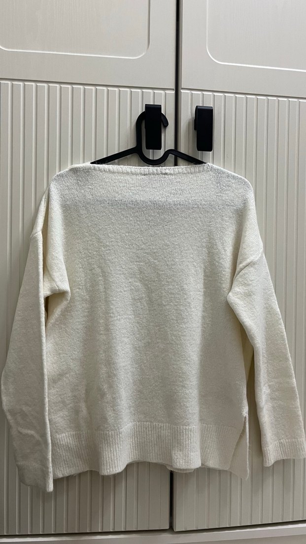 Kadın Beyaz V Yaka Pamuklu Triko Kazak - Görsel 4