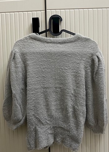 Gri Kadın Triko Yuvarlak Yaka Kazak - Görsel 3