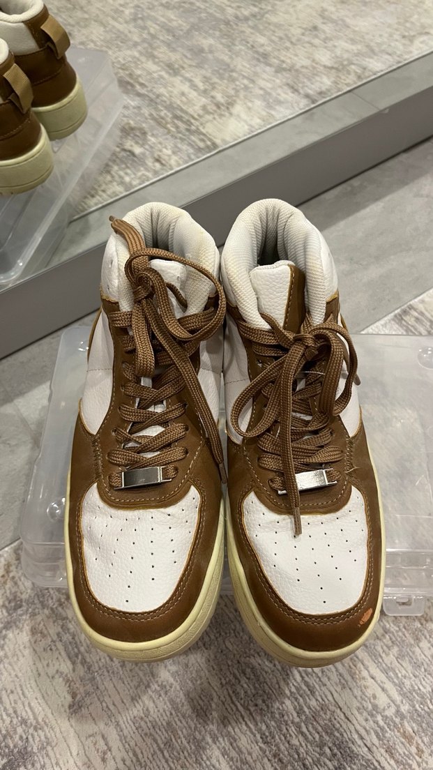 Bilekli Spor Ayakkabı - Görsel 2