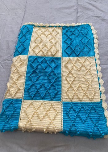 Bej Kare Desenli Örgü Çocuk Battaniyesi - Görsel 8