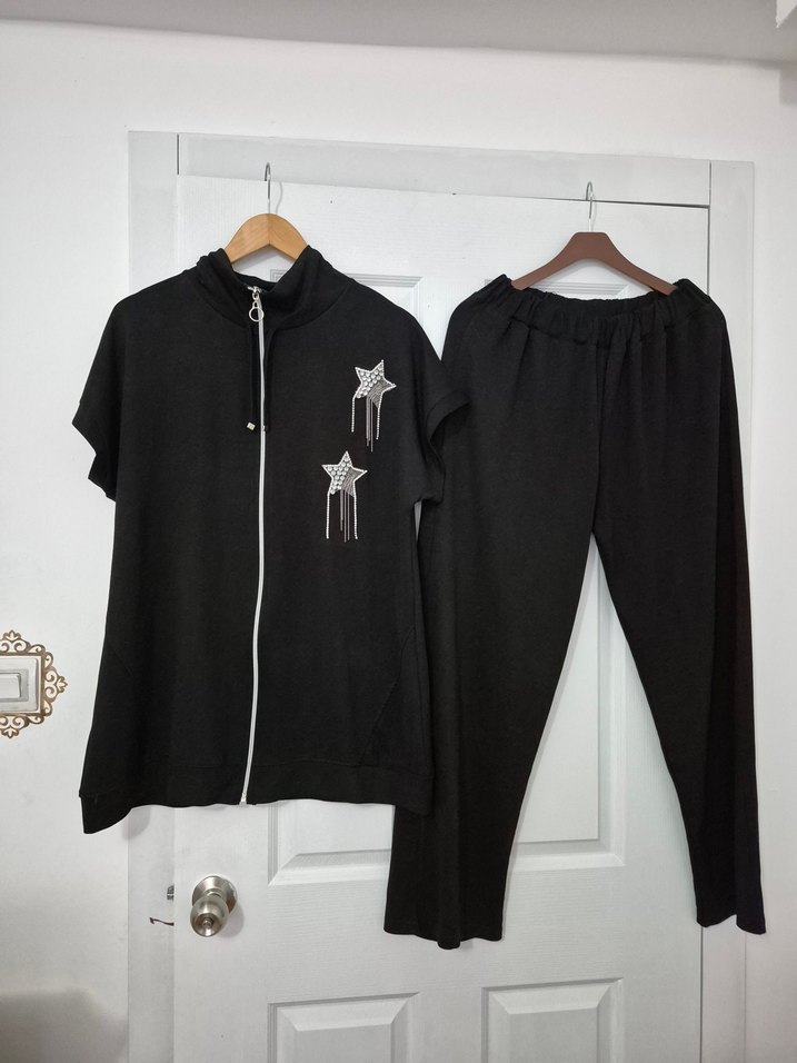 Kadın Siyah Nakışlı Fermuarlı Eşofman Takımı - Görsel 5