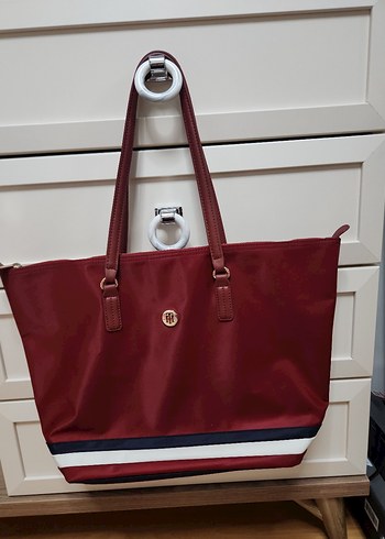 Tommy Hilfiger Bordo Kadın Omuz Çantası
