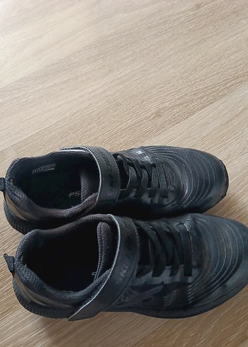 Erkek Çocuk Siyah Cırtlı Spor Ayakkabı - Görsel 4