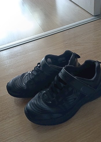 Erkek Çocuk Siyah Cırtlı Spor Ayakkabı - Görsel 2