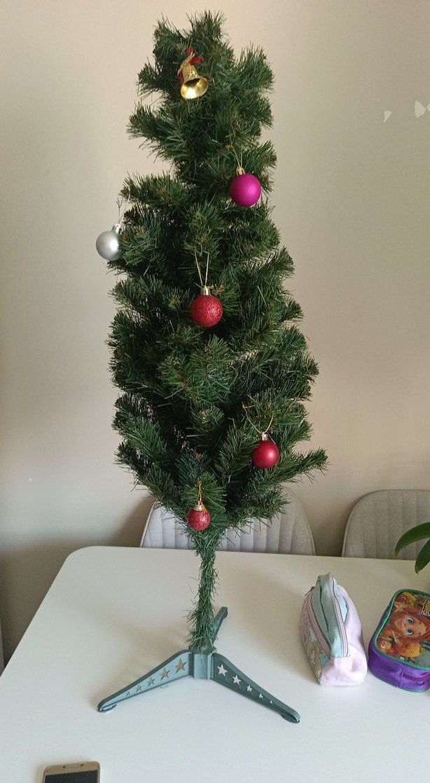 Parlak Yeşil Mini Yılbaşı Ağacı - Görsel 3