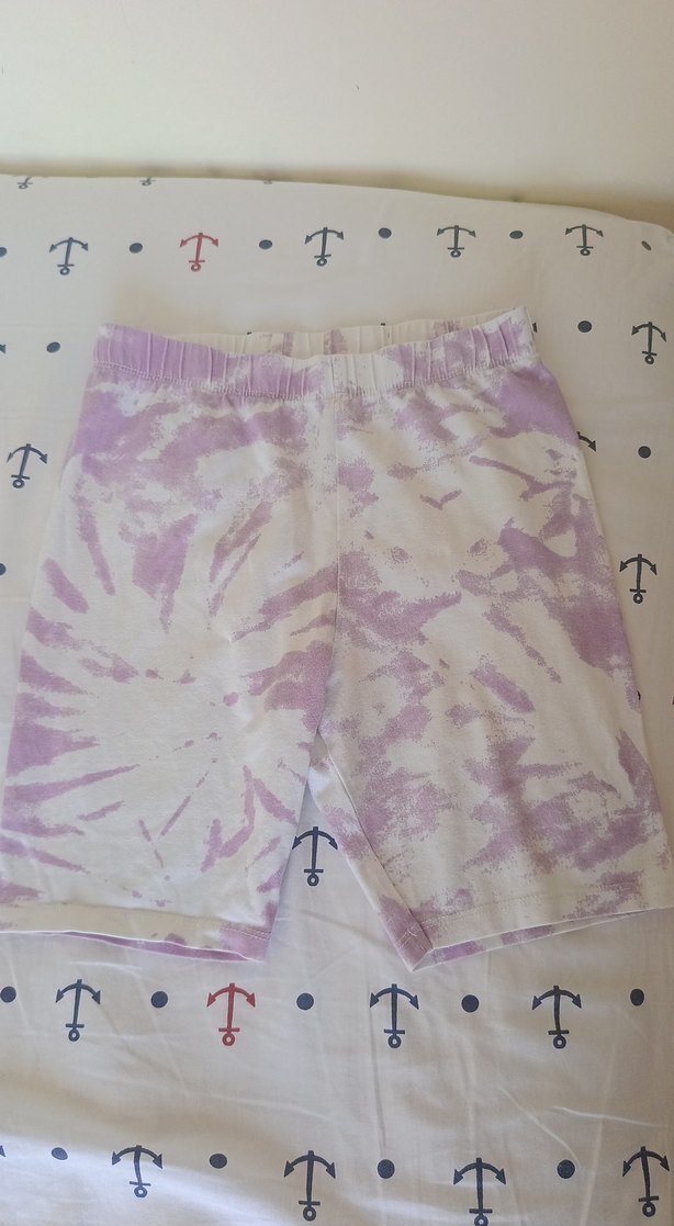 Kızlar için Renkli Desenli tayt Şortlar. ( 4 adet fiyatı 150 tl) - Görsel 3