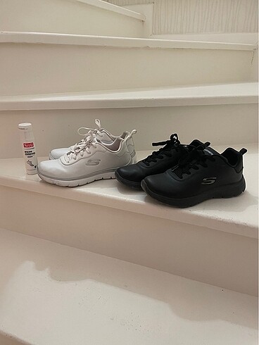 37 Beden beyaz Renk Skechers spor ayakkabı