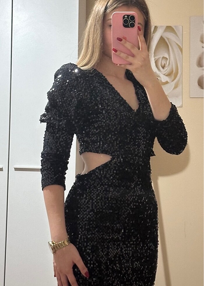 Siyah renk pul detaylı elbise - Görsel 3