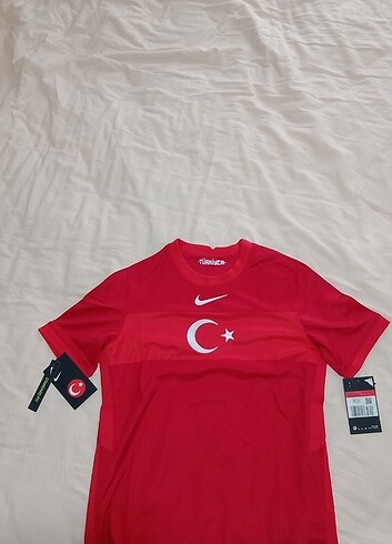 Nike Orijinal Milli Takım Forması (Arda Güler)
