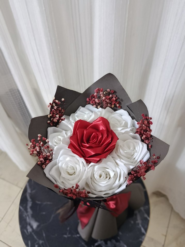 solmayan gül buketler.gelen buket - Görsel 2