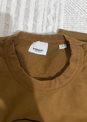 l Beden Burberry kazak