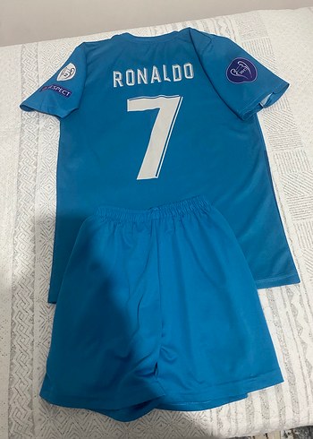 Adidas Adidas Real Madrid Lacivert Spor Forması ve Şortu