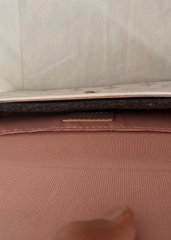  Beden beyaz Renk Louisvuitton çanta