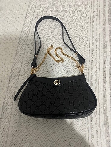 Gucci çanta