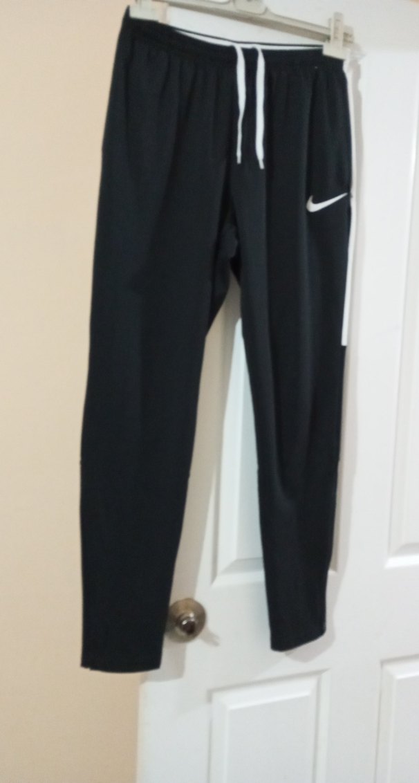 nike Siyah Erkek Eşofman altı M beden (orjinal) - Görsel 2