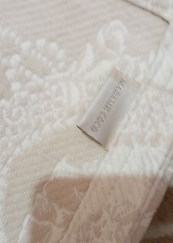 İşlemeli battal boy sıfır yatak örtüsü - Görsel 9