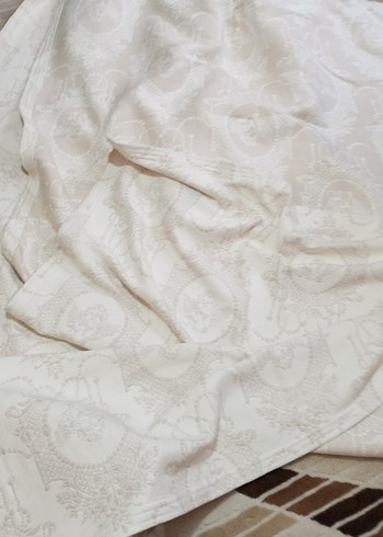 İşlemeli battal boy sıfır yatak örtüsü - Görsel 2